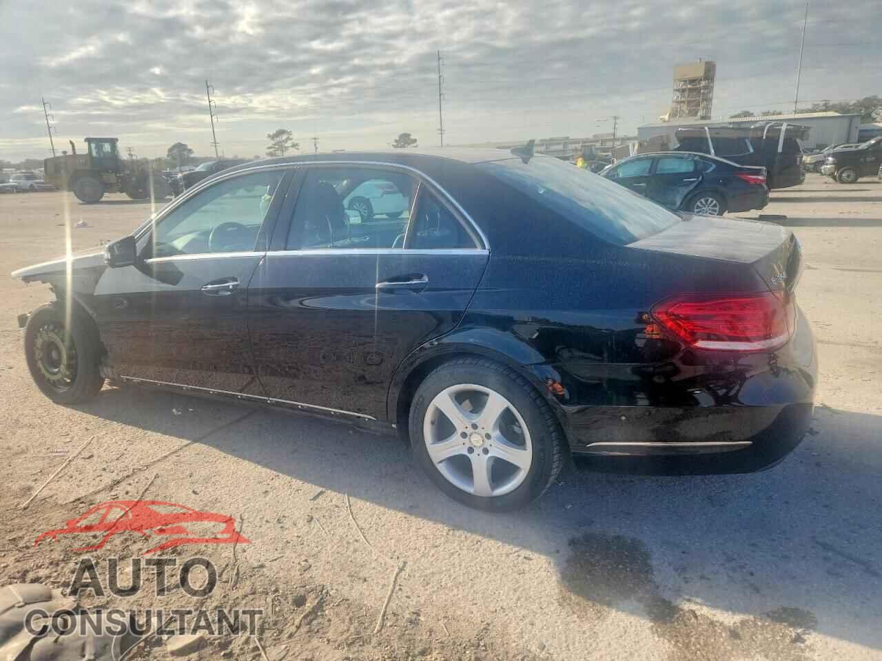 MERCEDES-BENZ E-CLASS 2015 - WDDHF8JB7FB115097