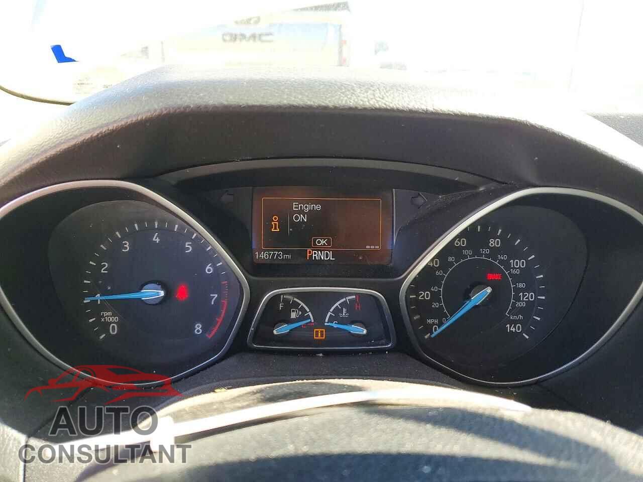 FORD FOCUS 2015 - 1FADP3K25FL287085