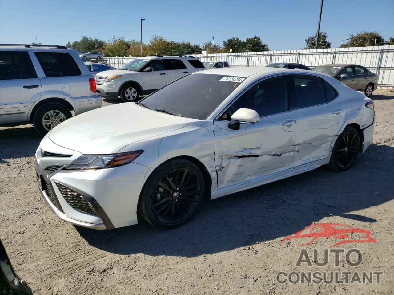 TOYOTA CAMRY 2022 - 4T1K61AK9NU016769