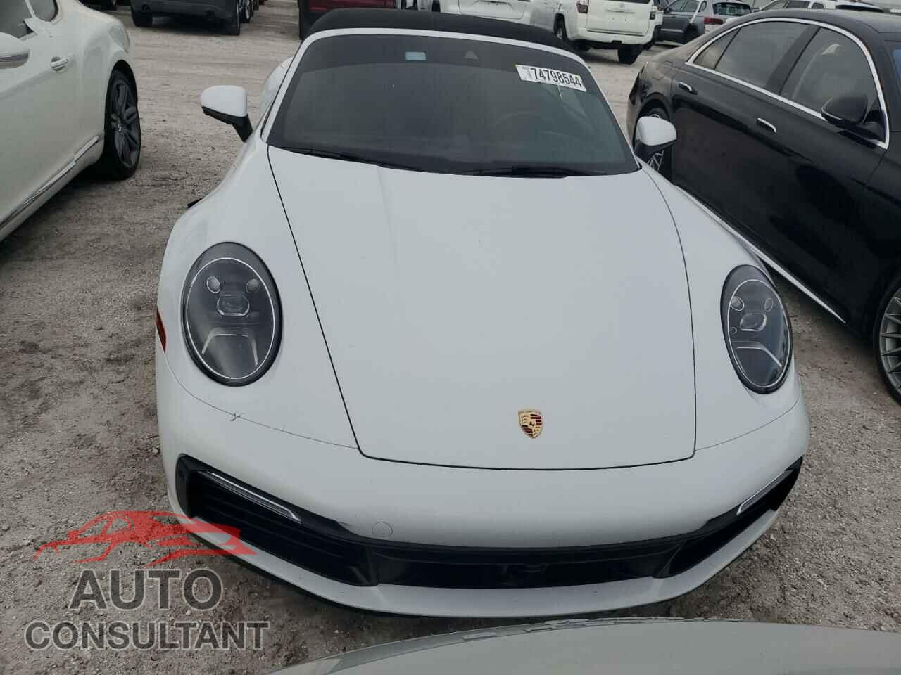 PORSCHE 911 2020 - WP0CA2A90LS251516