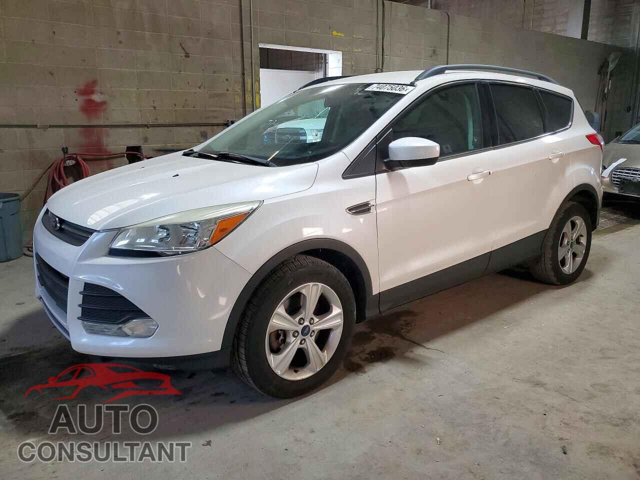 FORD ESCAPE 2015 - 1FMCU9GX7FUB43176