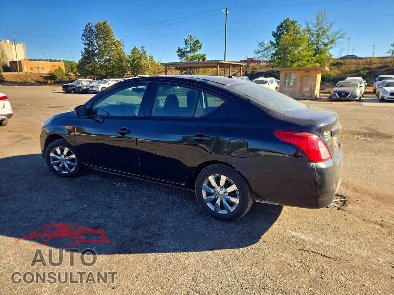 NISSAN VERSA 2017 - 3N1CN7AP1HL849722