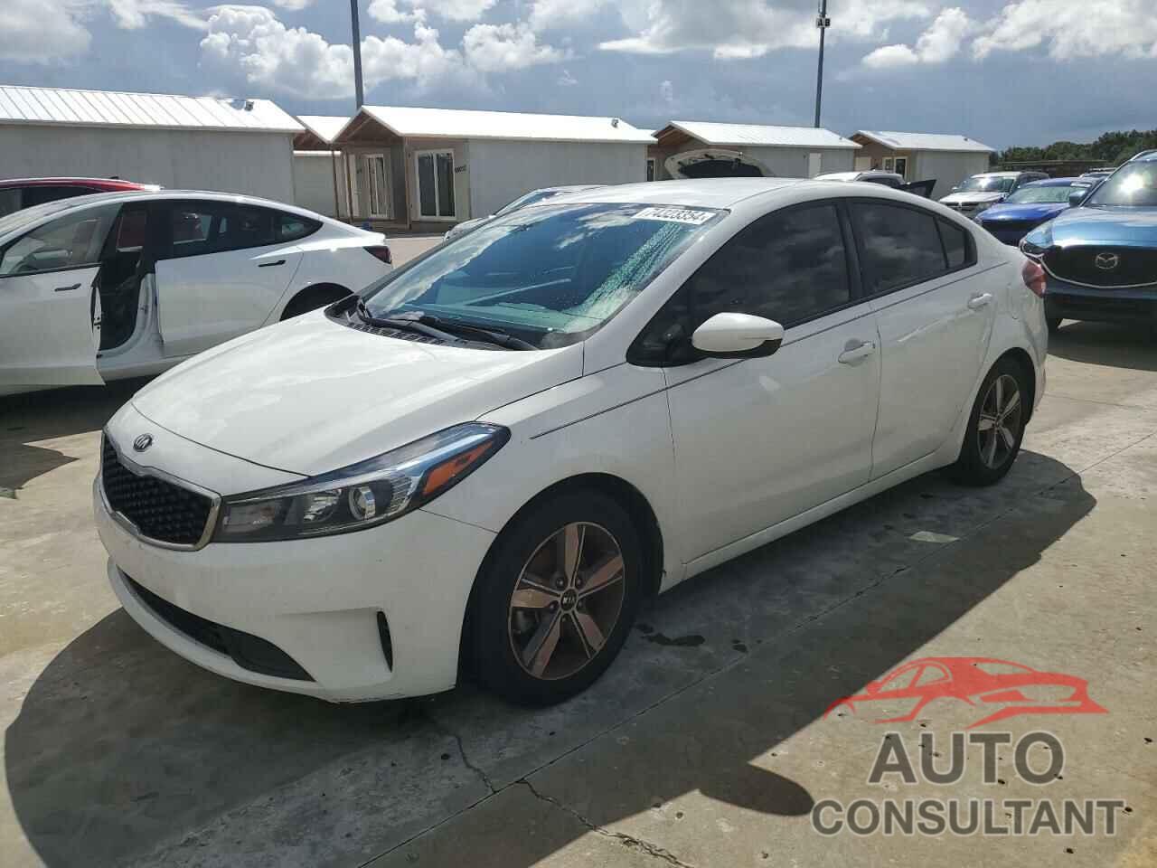 KIA FORTE 2018 - 3KPFL4A75JE239119