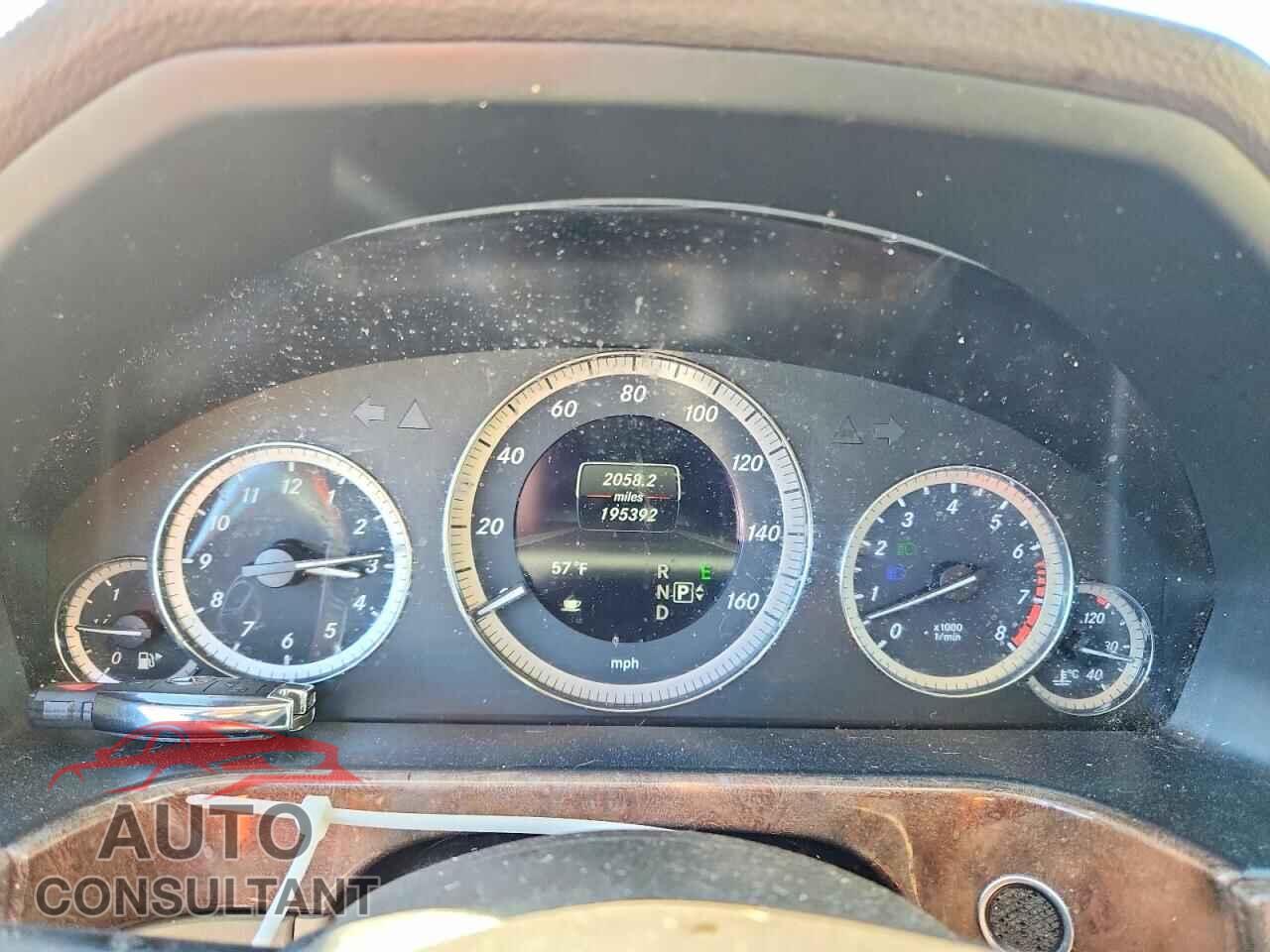 MERCEDES-BENZ E-CLASS 2013 - WDDHF8JB1DA754563