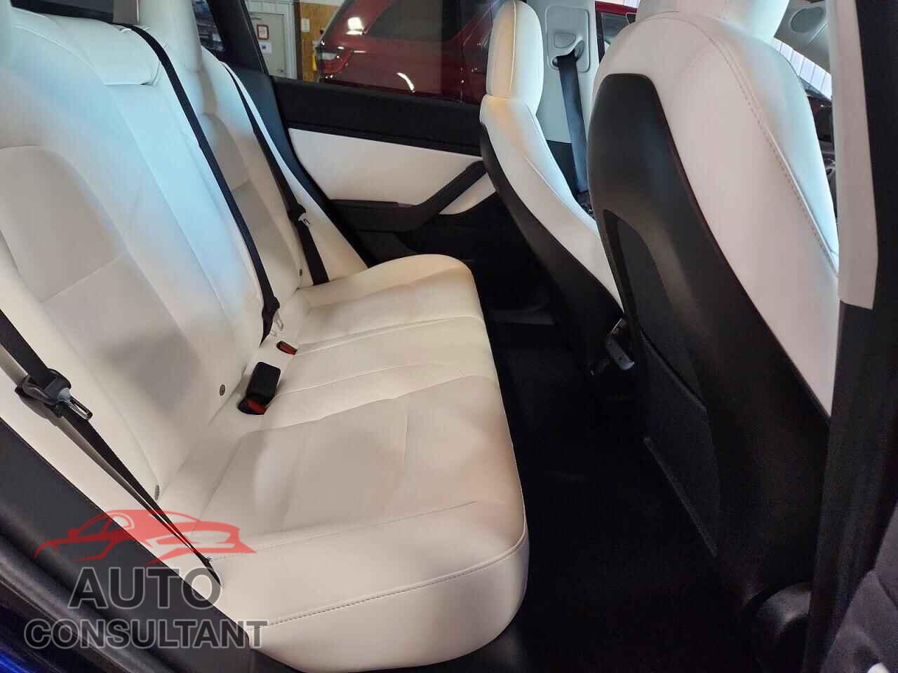 TESLA MODEL 3 2019 - 5YJ3E1EB7KF422088