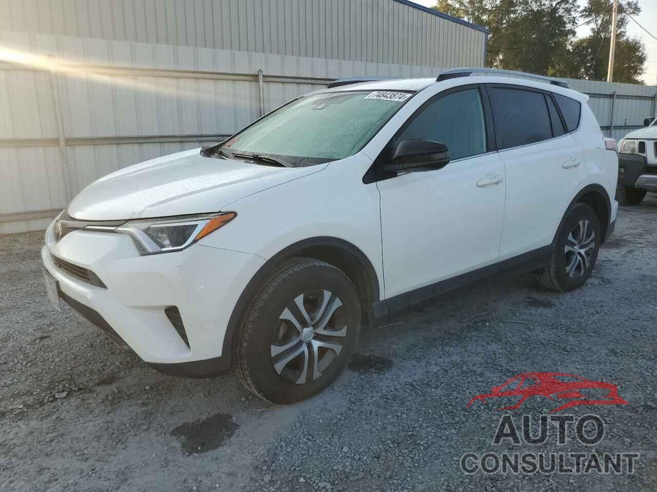 TOYOTA RAV4 2017 - JTMZFREV5HJ114273