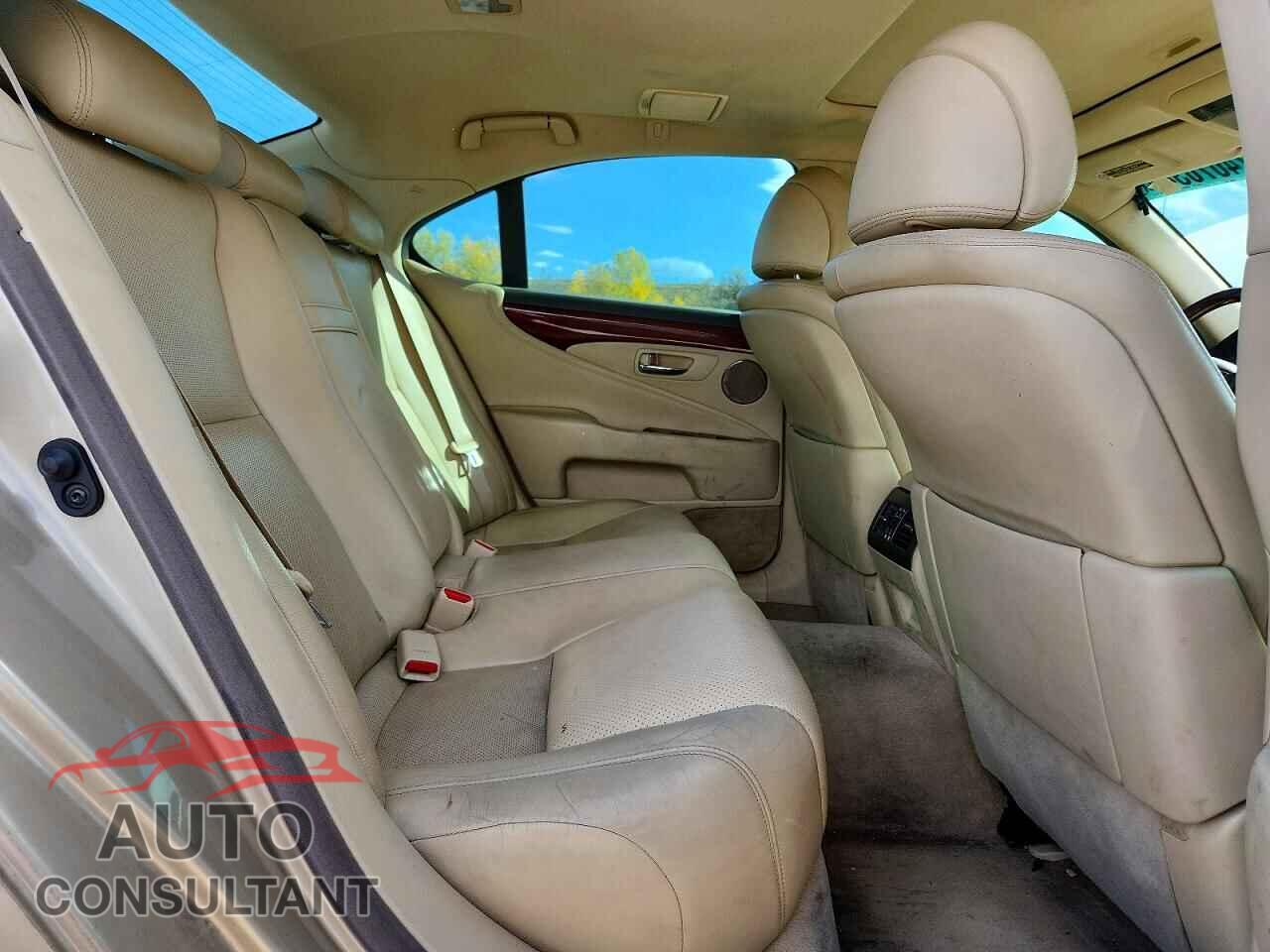 LEXUS LS460 2011 - JTHBL5EF4B5102576
