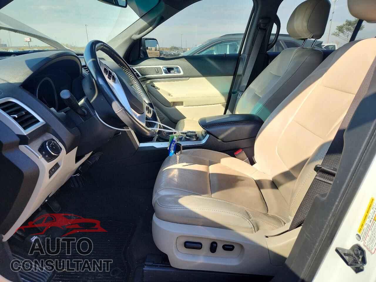 FORD EXPLORER 2011 - 1FMHK8D89BGA10172