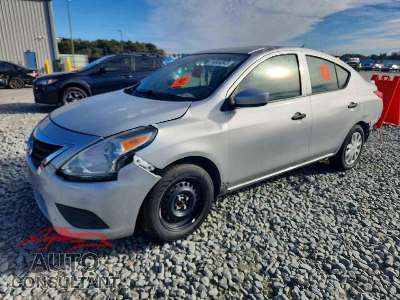NISSAN VERSA 2017 - 3N1CN7AP8HL900018