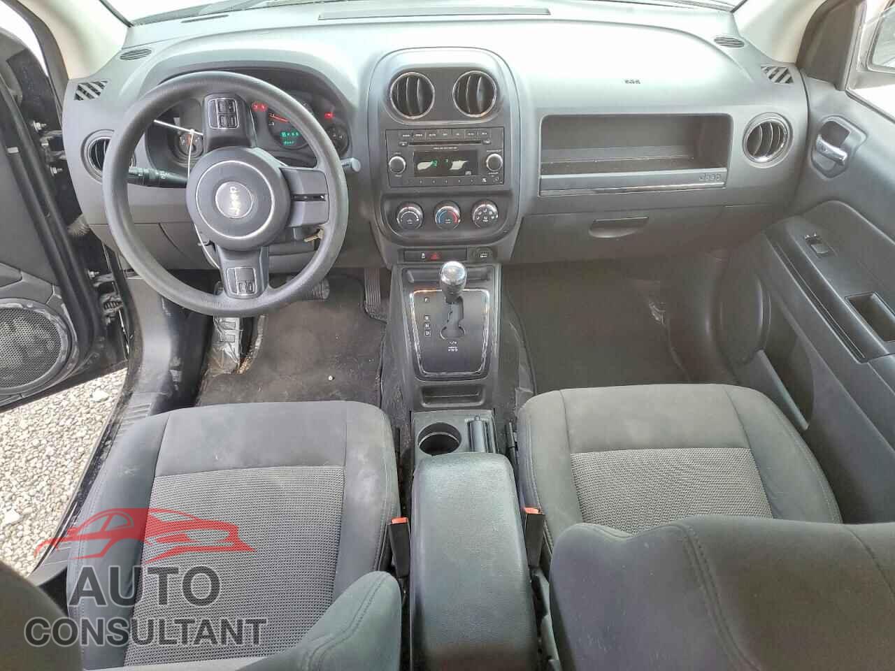 JEEP COMPASS 2012 - 1C4NJCBA9CD618165