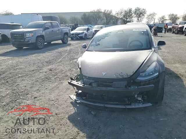 TESLA MODEL 3 2019 - 5YJ3E1EA4KF486712