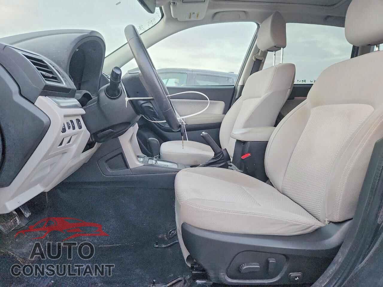 SUBARU FORESTER 2017 - JF2SJAGC2HH429473