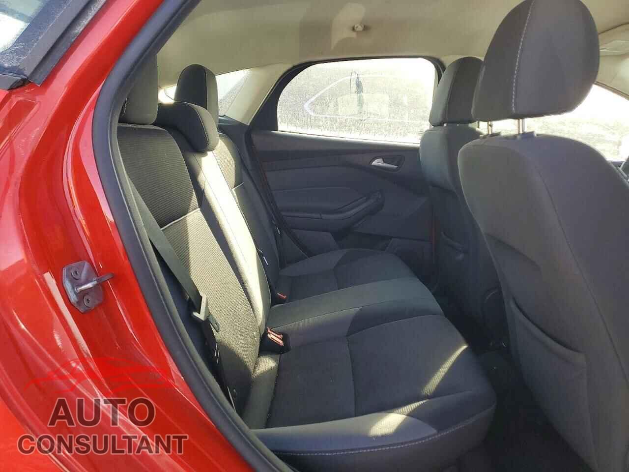 FORD FOCUS 2014 - 1FADP3K25EL273069