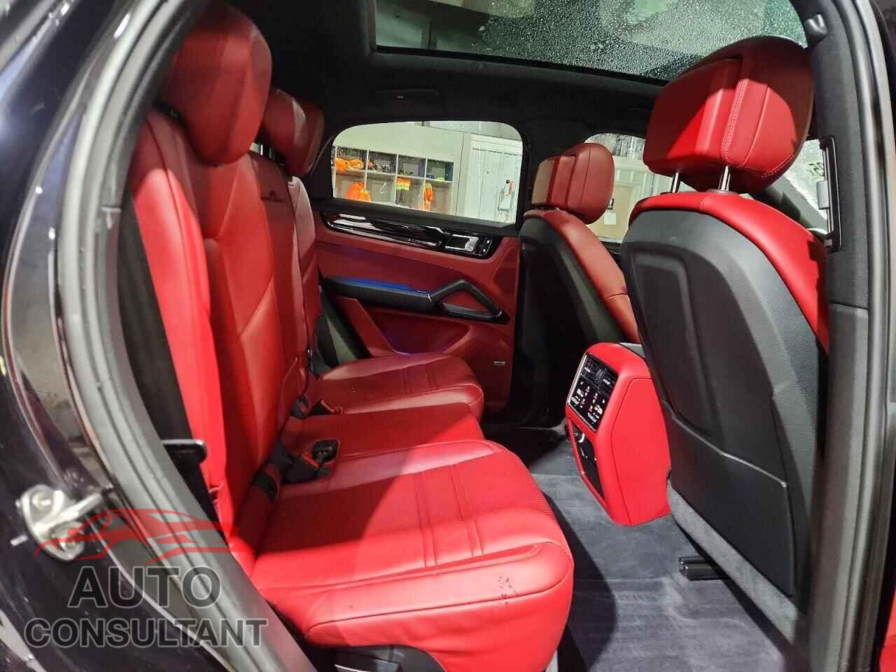 PORSCHE CAYENNE 2020 - WP1BB2AY7LDA57083
