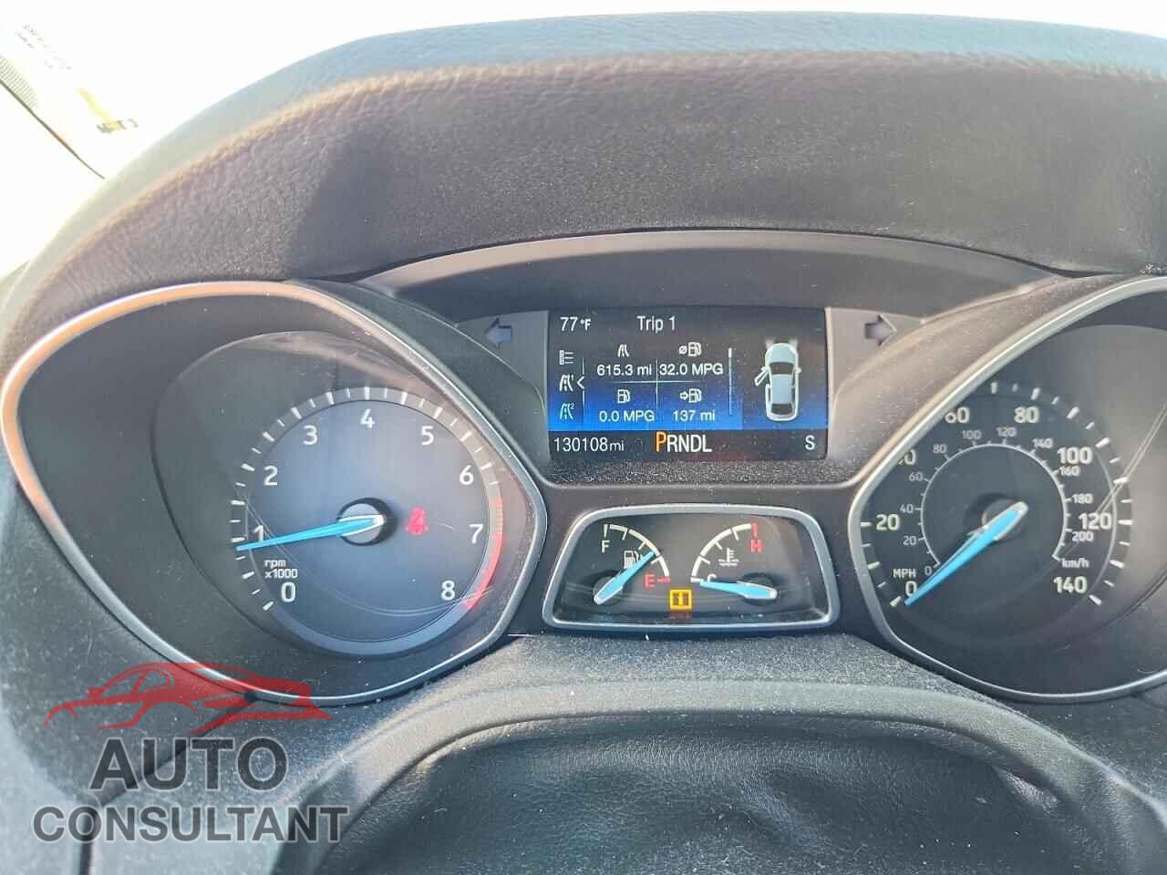 FORD FOCUS 2017 - 1FADP3F23HL320081