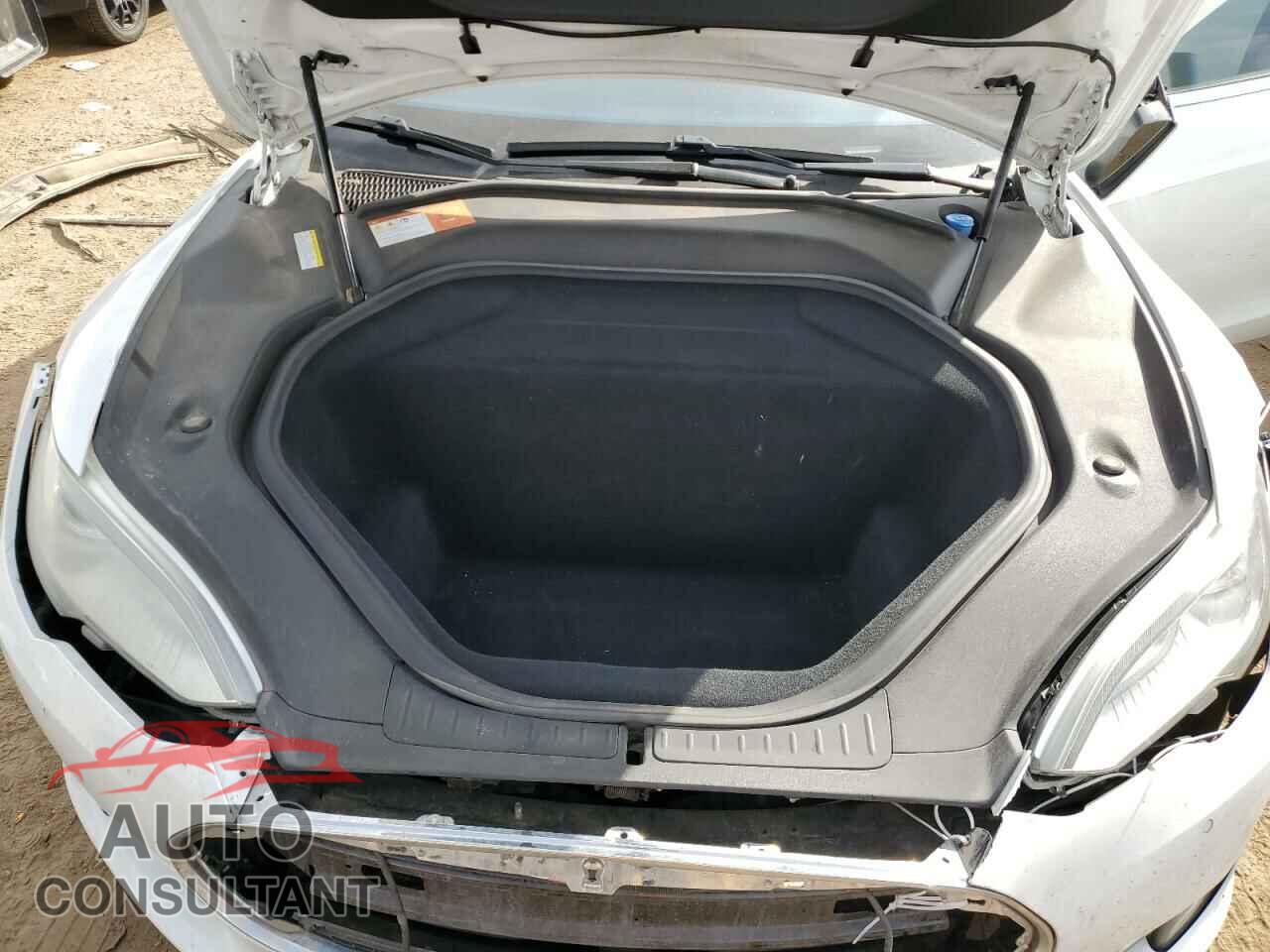 TESLA MODEL S 2016 - 5YJSA1E26GF129460