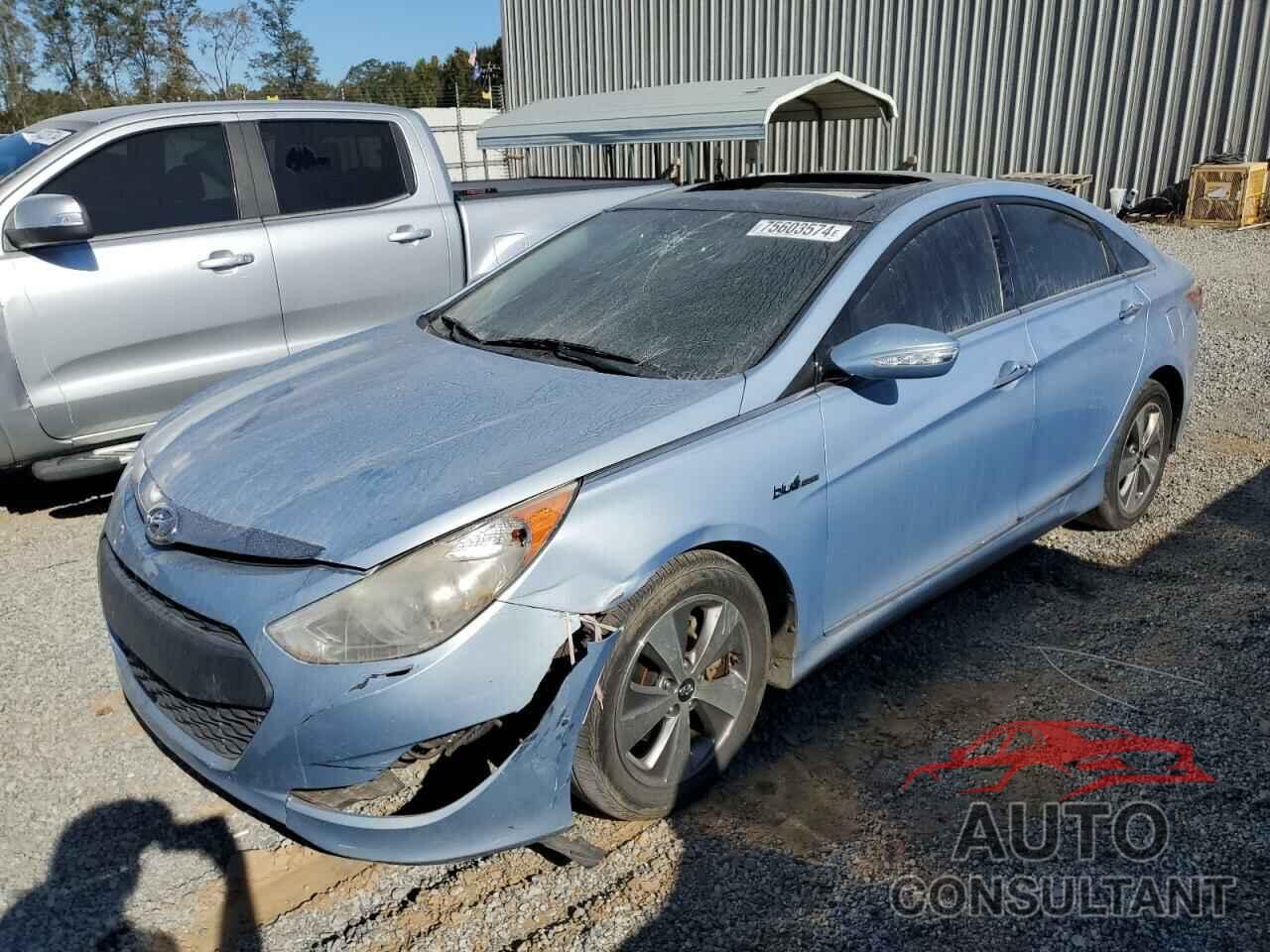 HYUNDAI SONATA 2011 - KMHEC4A45BA006973