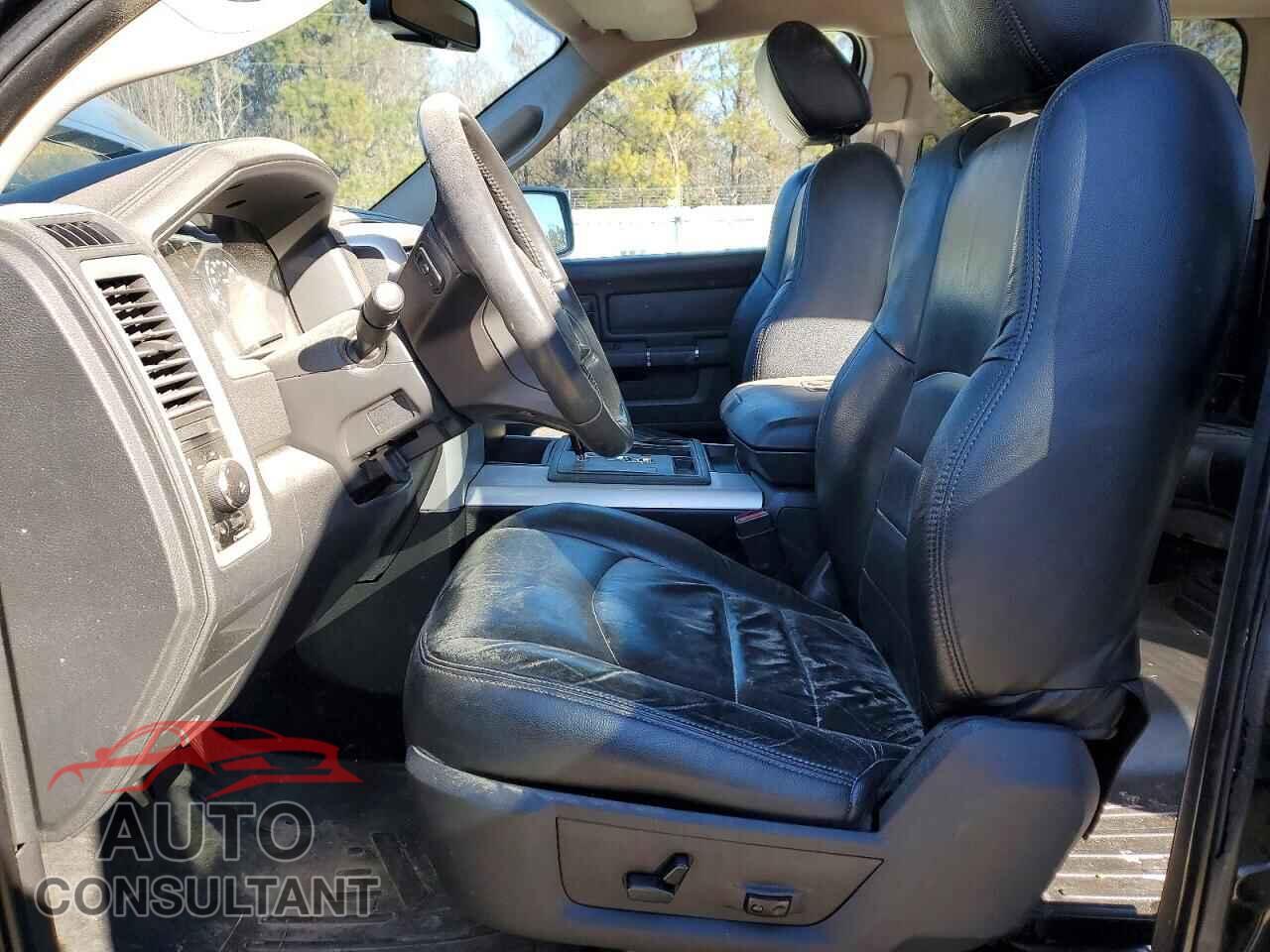 DODGE RAM 1500 2012 - 1C6RD7MT6CS151255