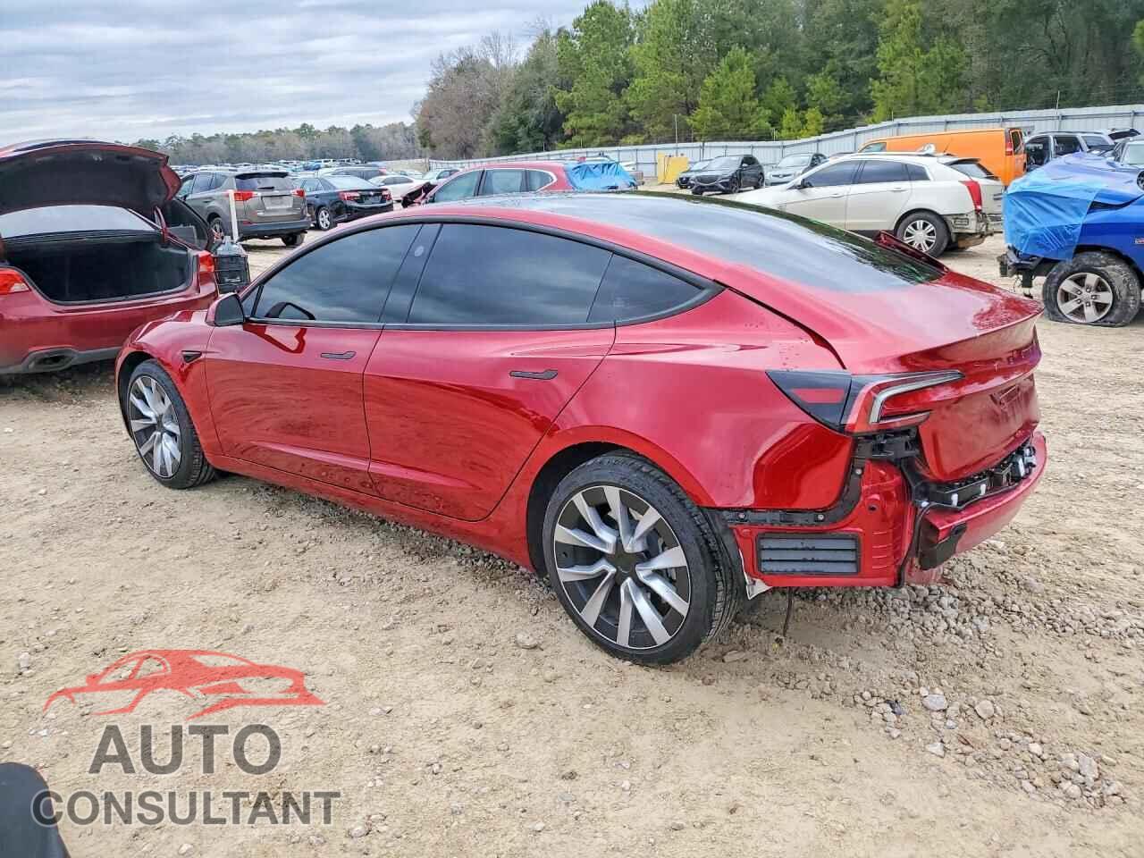 TESLA MODEL 3 2025 - 5YJ3E1EB9SF952143