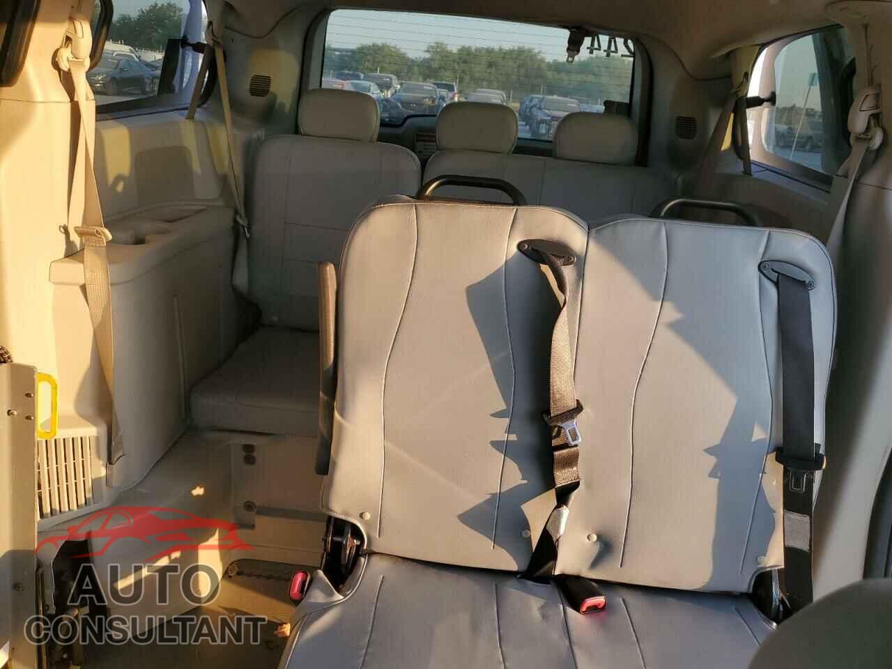 DODGE CARAVAN 2017 - 2C4RDGBG0HR768044