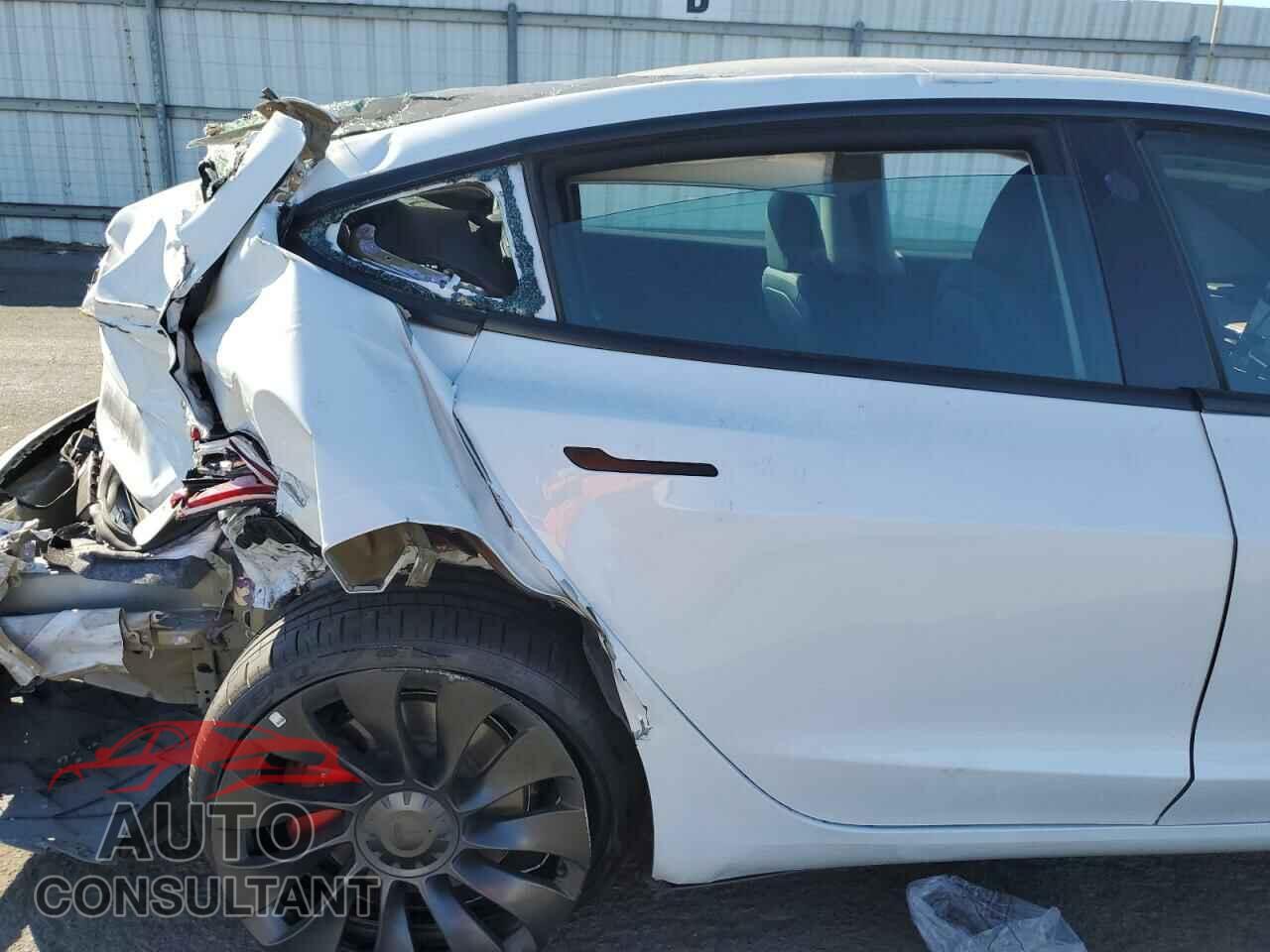 TESLA MODEL 3 2022 - 5YJ3E1EC1NF353041