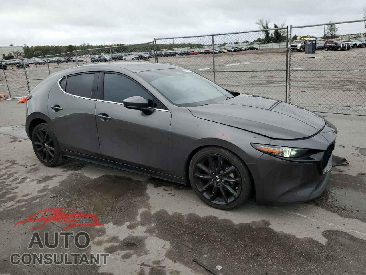 MAZDA 3 2019 - JM1BPANM0K1138589