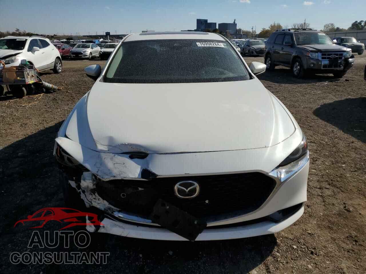MAZDA 3 2019 - JM1BPACM2K1101336