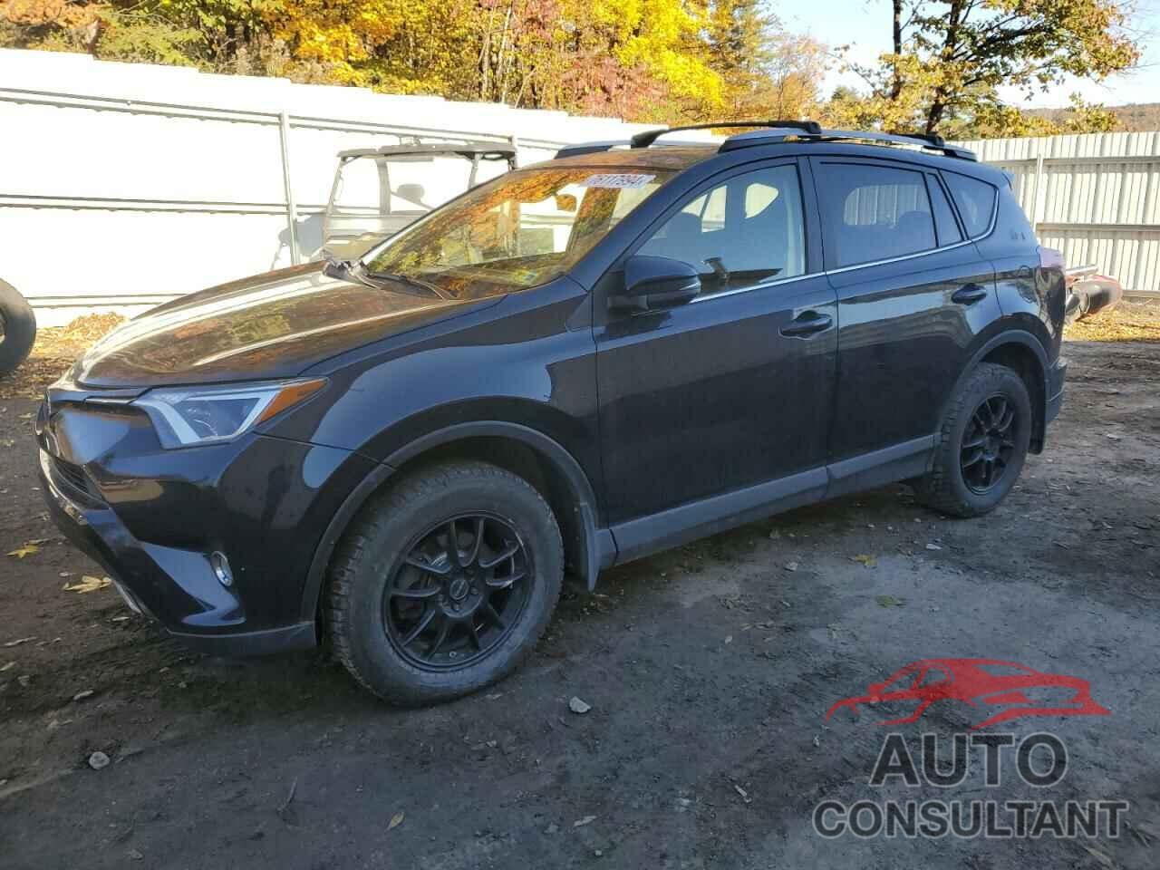 TOYOTA RAV4 2017 - JTMRFREV2HD217326