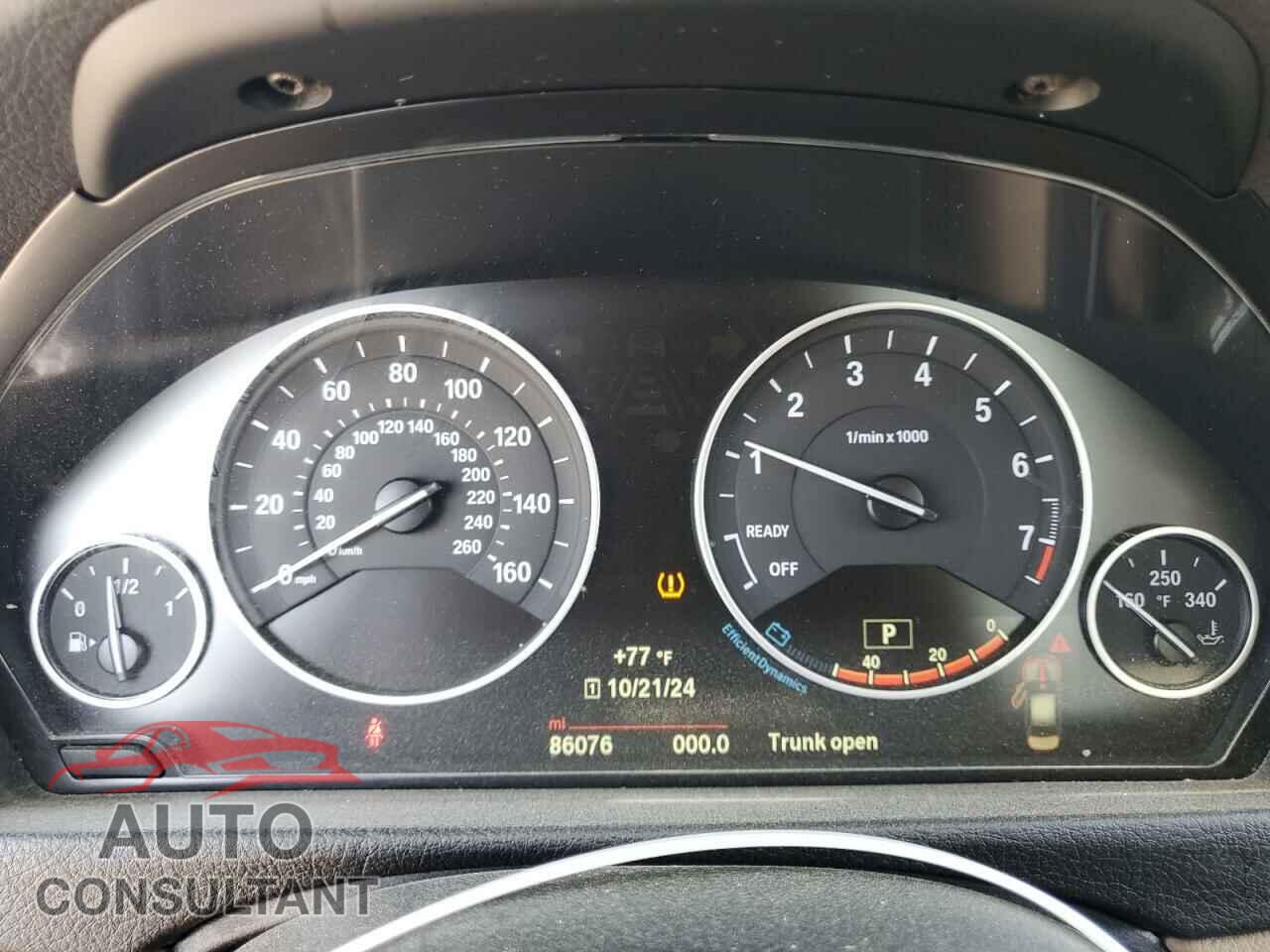 BMW 3 SERIES 2018 - WBA8A3C56JA357961
