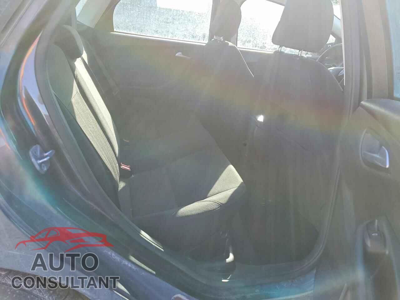 FORD FOCUS 2017 - 1FADP3F27HL341869