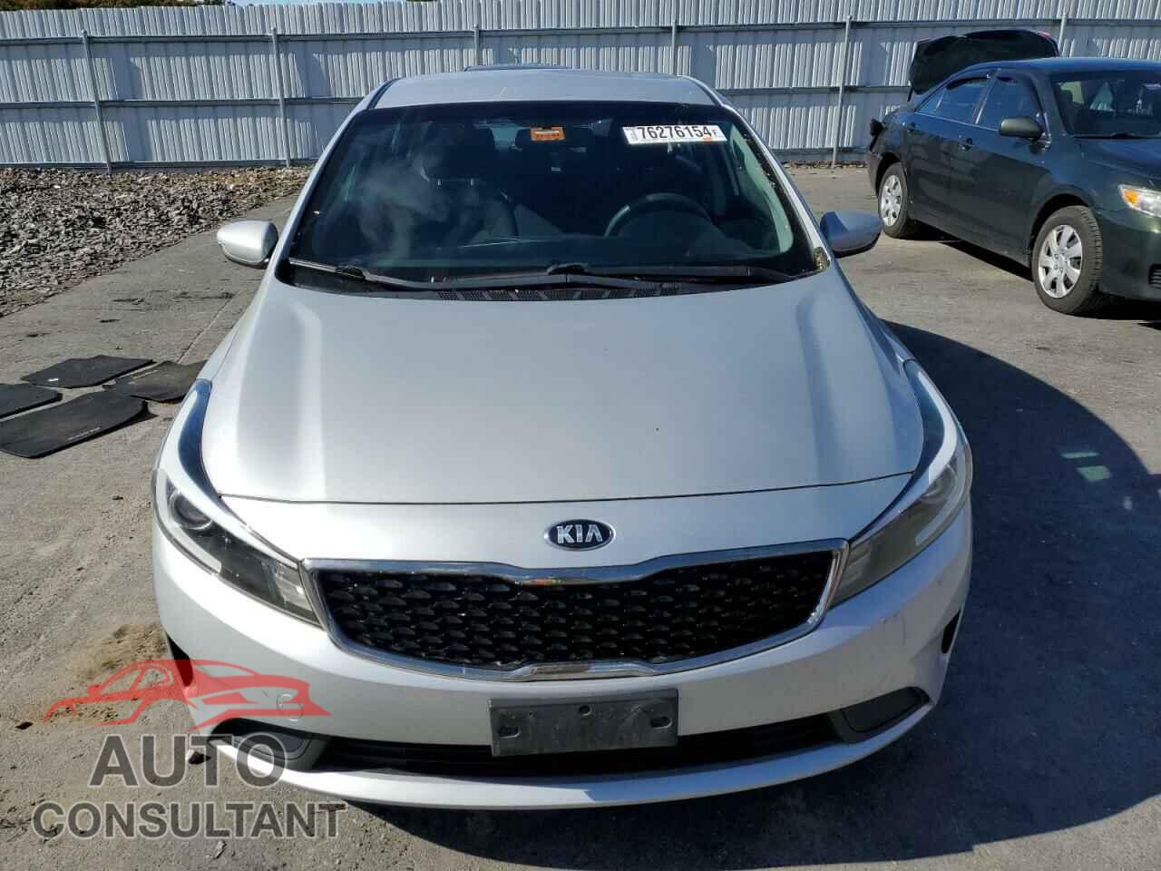 KIA FORTE 2017 - 3KPFK4A75HE123500