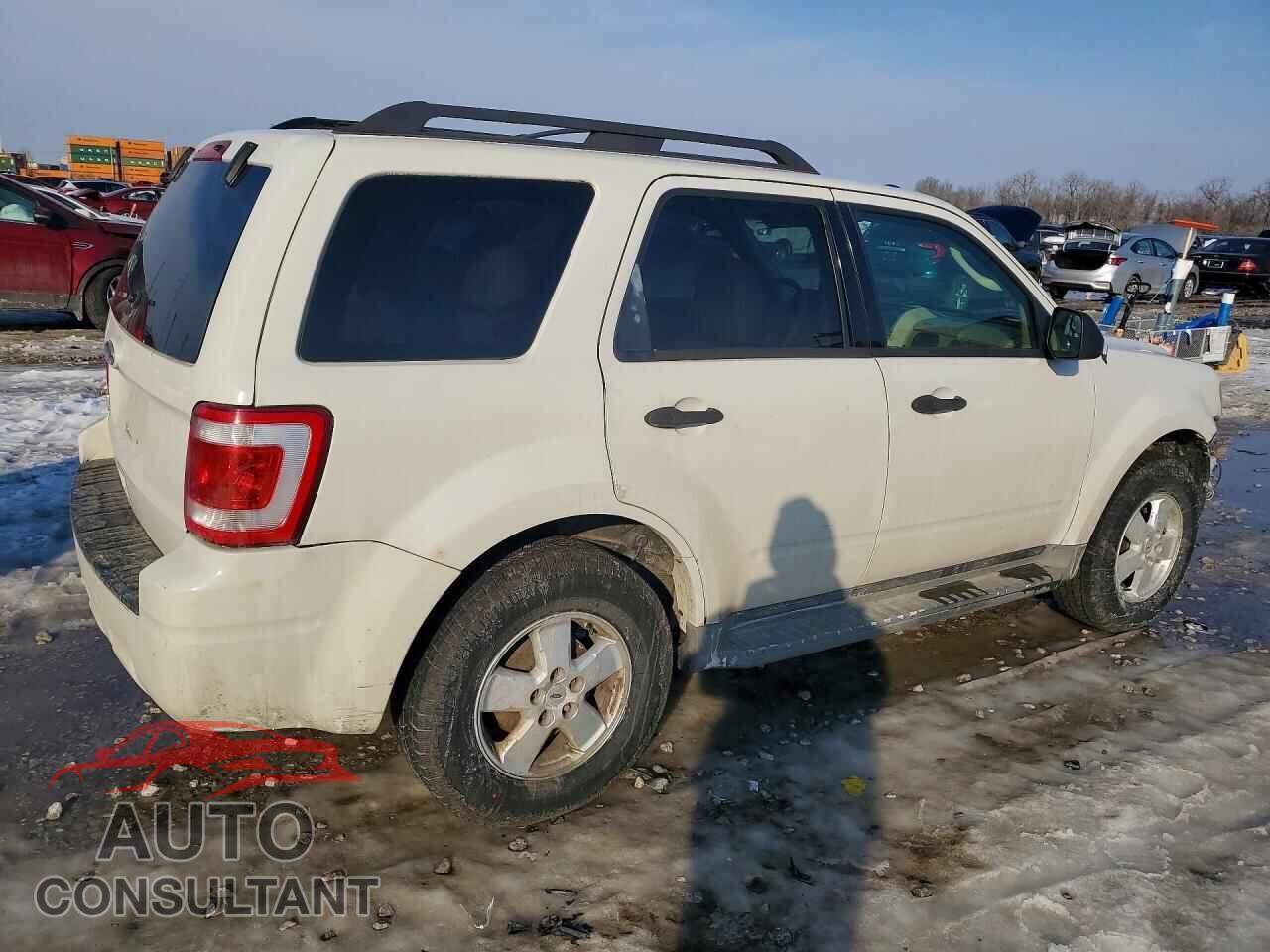 FORD ESCAPE 2012 - 1FMCU0D77CKB12954
