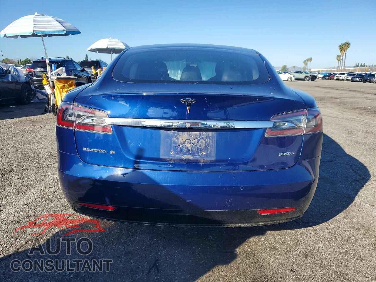 TESLA MODEL S 2018 - 5YJSA1E26JF266647