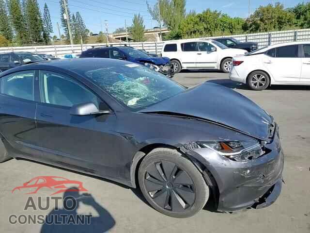 TESLA MODEL 3 2024 - 5YJ3E1EA7RF732341