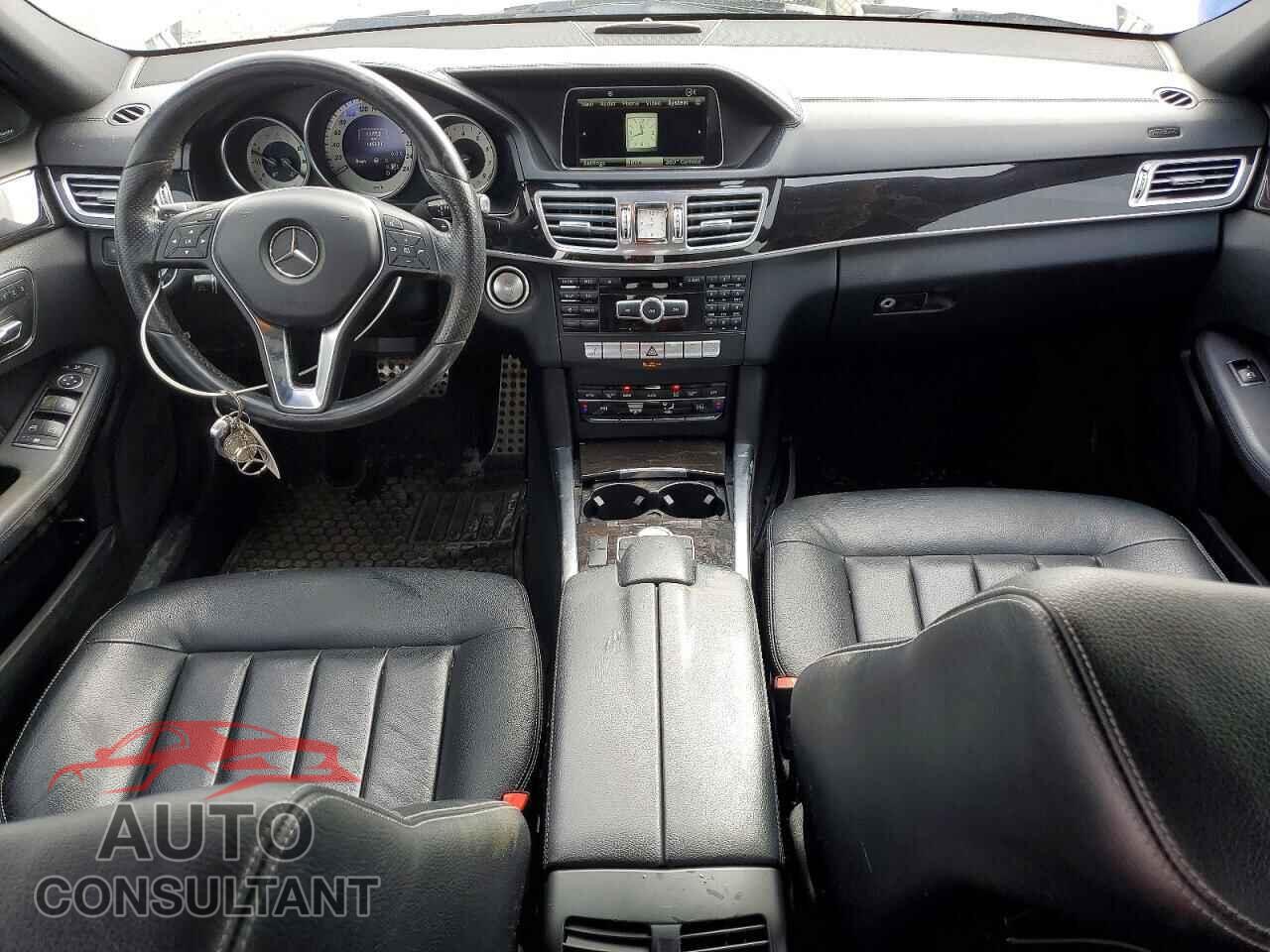 MERCEDES-BENZ E-CLASS 2015 - WDDHF6HBXFB121244