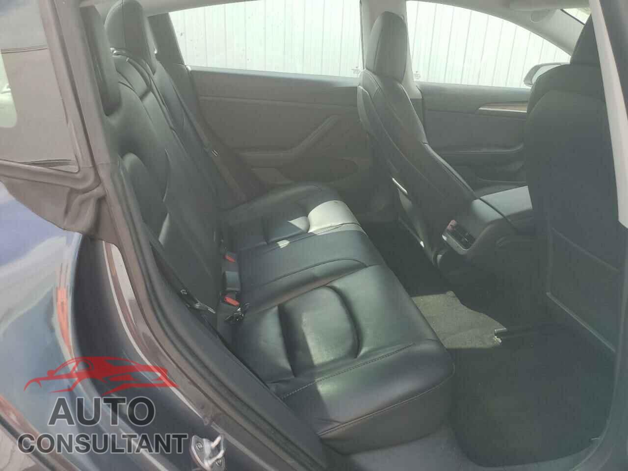 TESLA MODEL 3 2022 - 5YJ3E1EA1NF369688