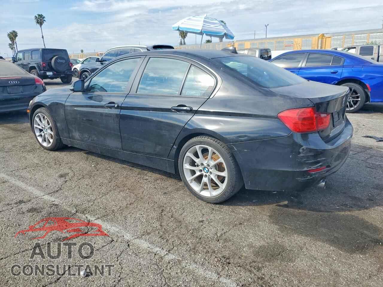 BMW 3 SERIES 2014 - WBA3B1C55EP678582
