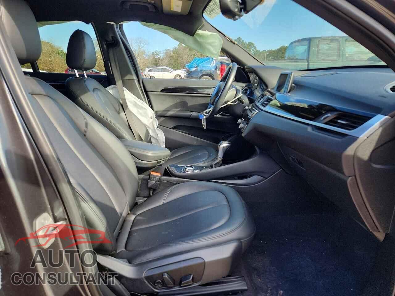 BMW X1 2017 - WBXHT3C36H5F73510
