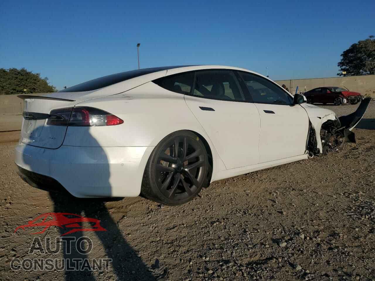TESLA MODEL S 2022 - 5YJSA1E6XNF464771