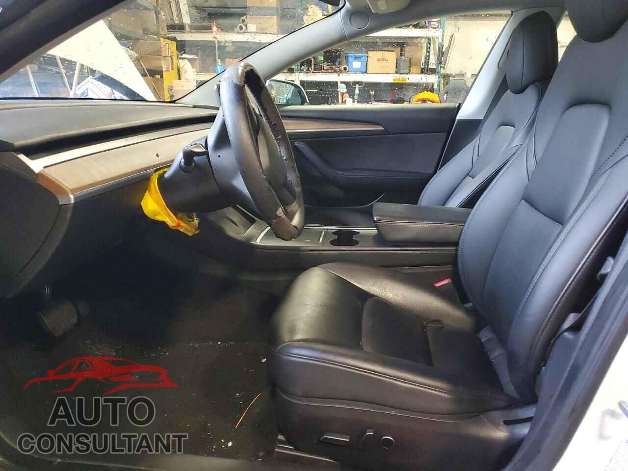 TESLA MODEL 3 2022 - 5YJ3E1EB9NF240848