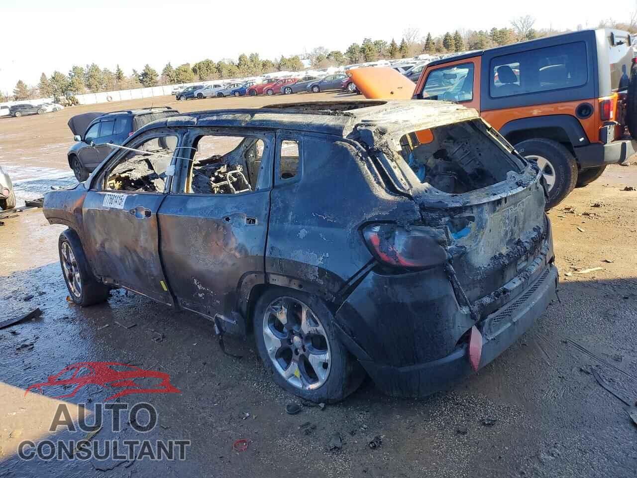 JEEP COMPASS 2021 - 3C4NJDCB3MT589710