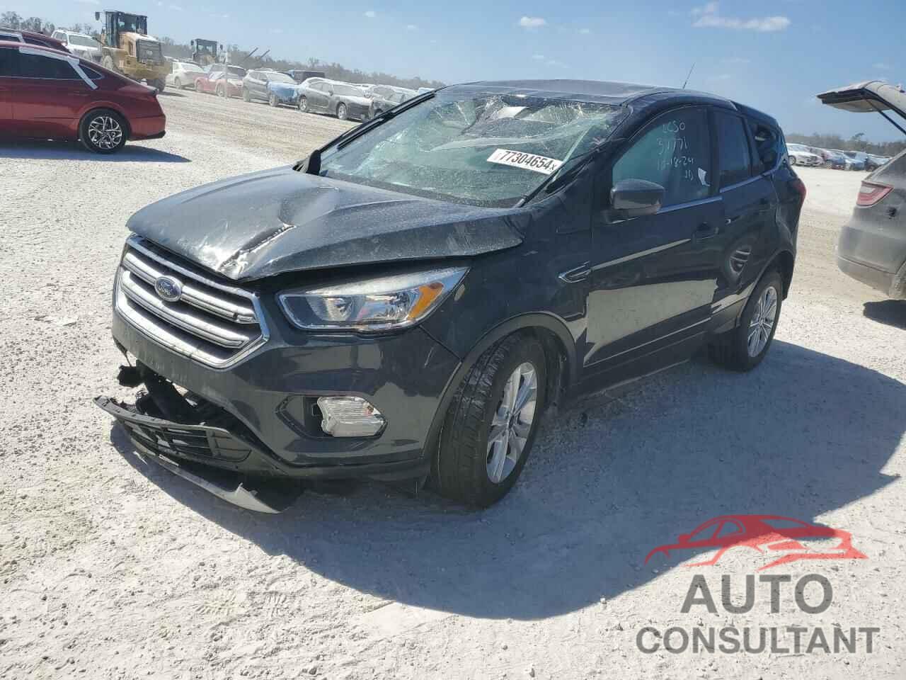 FORD ESCAPE 2019 - 1FMCU9GD8KUC18371