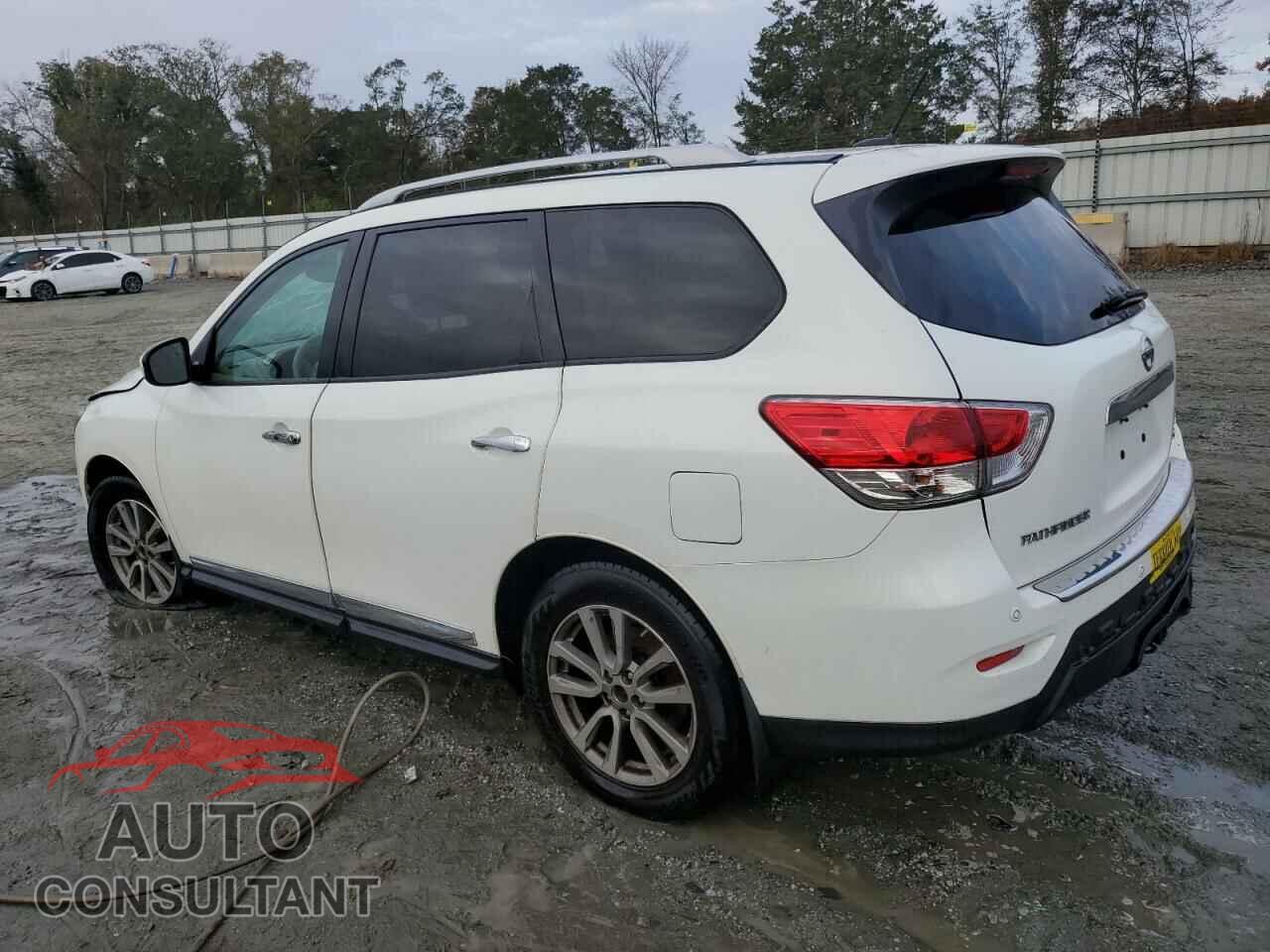 NISSAN PATHFINDER 2014 - 5N1AR2MM5EC683088