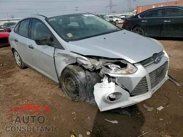FORD FOCUS 2014 - 1FADP3E22EL369351