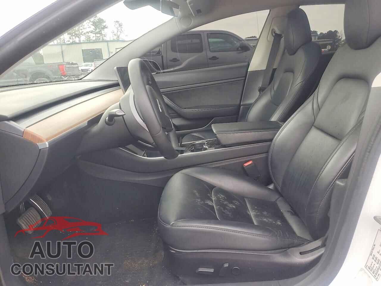 TESLA MODEL 3 2020 - 5YJ3E1EAXLF504843