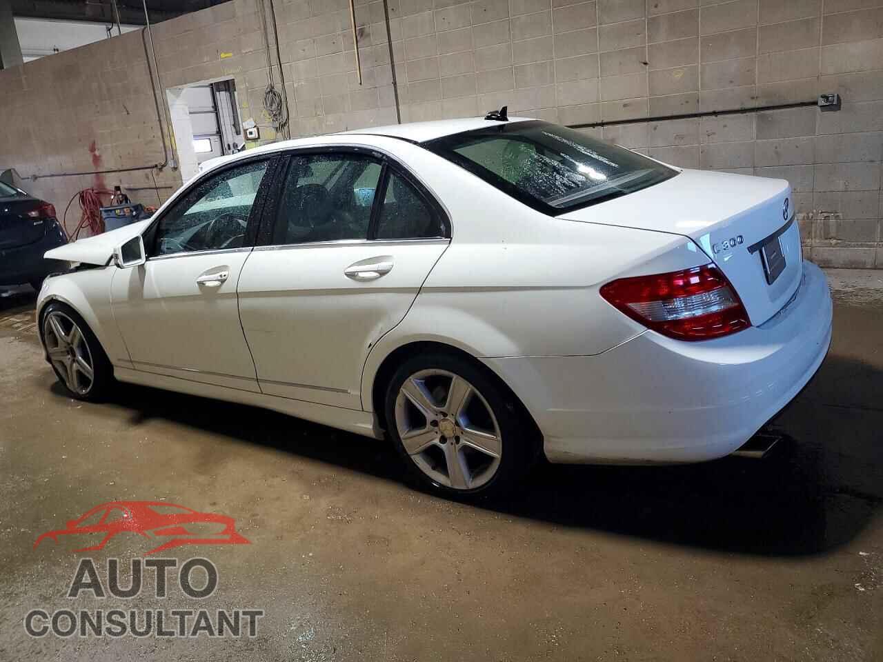 MERCEDES-BENZ C-CLASS 2010 - WDDGF8BB2AR118399