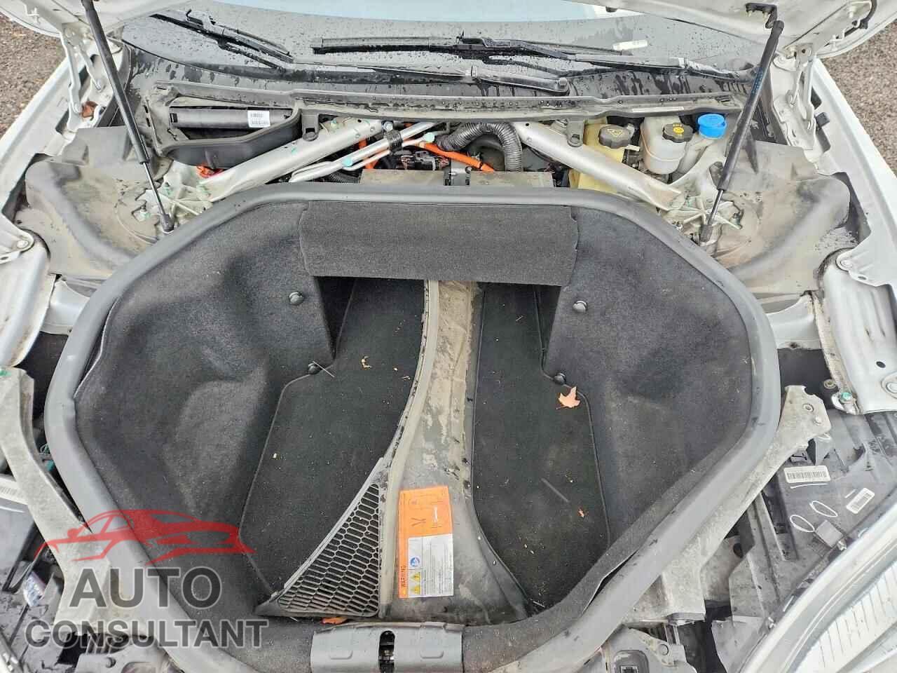 TESLA MODEL S 2014 - 5YJSA1H1XEFP35845