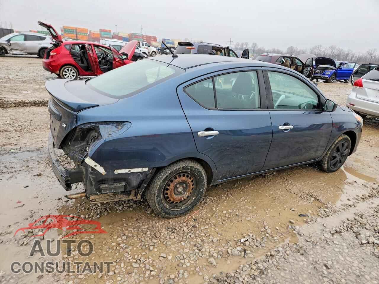 NISSAN VERSA 2017 - 3N1CN7AP3HL846790