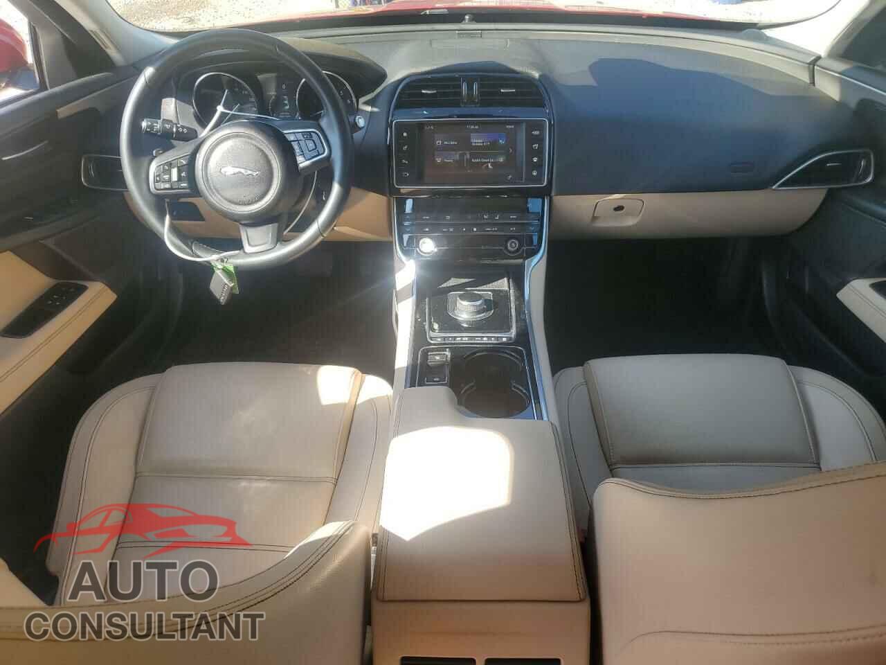 JAGUAR XE 2017 - SAJAE4BV4HA974576