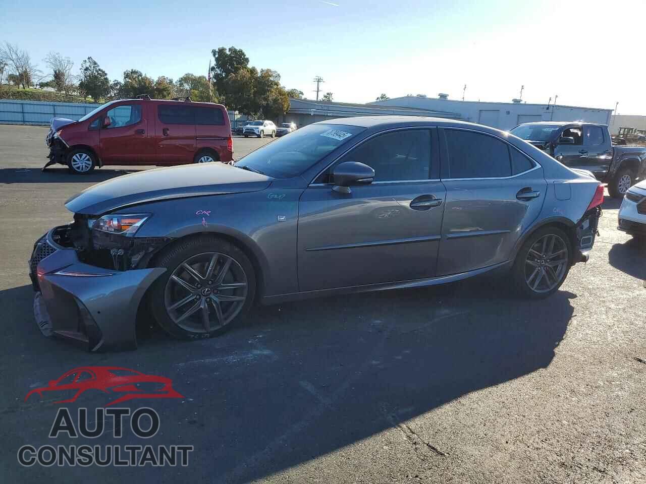 LEXUS IS 2018 - JTHBA1D20J5077428